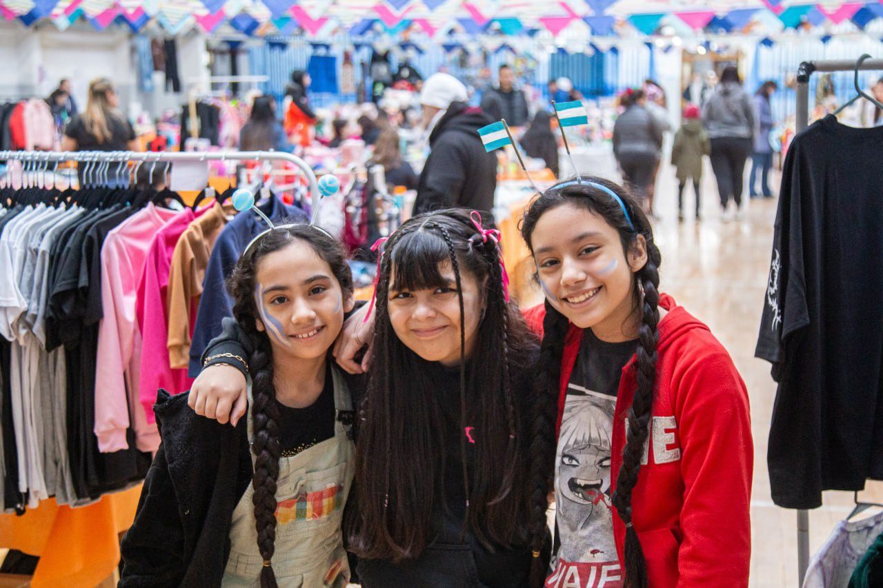 El Gobierno provincial impulsa ferias, festejos infantiles y talleres de capacitación para emprendedores fueguinos