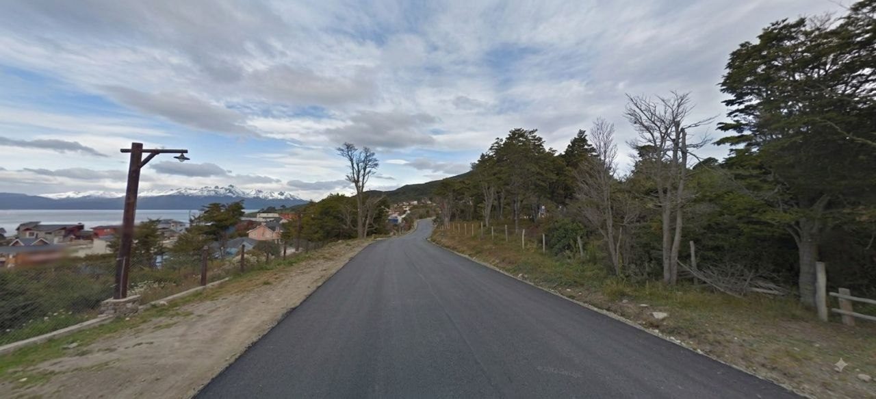 LA PAVIMENTACIÓN DE CALLE DE LOS ÑIRES MARCA UN PUNTO DE PARTIDA PARA NUEVAS OBRAS EN DISTINTOS SECTORES DE USHUAIA