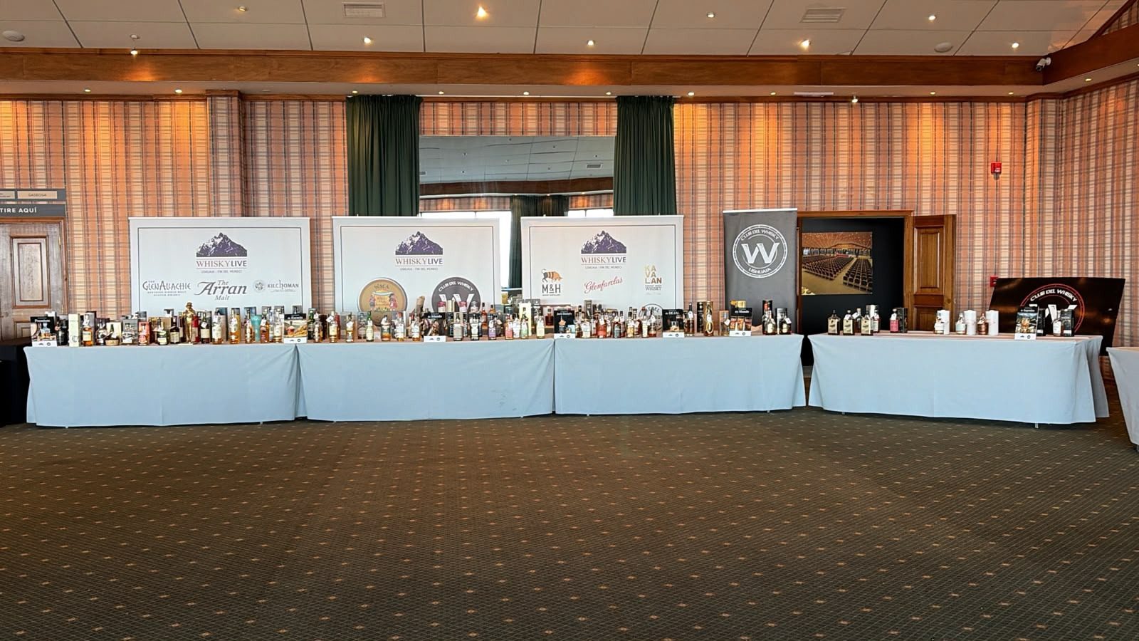 El Fin del Mundo fue sede de la cumbre de destilados más austral del planeta: más de 200 etiquetas en la Whisky Live Ushuaia 2026