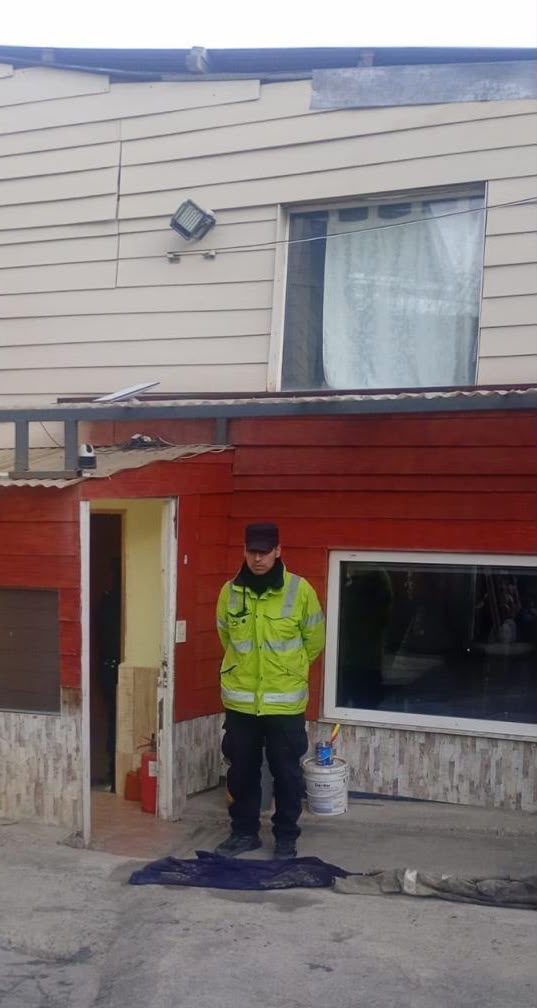 Causa por defraudación: la Policía realizó un allanamiento positivo en un domicilio de Ushuaia