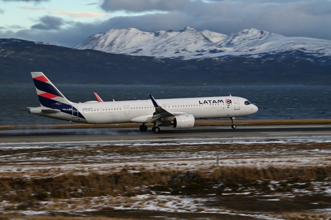 SE REGISTRÓ UN RÉCORD DE PASAJEROS QUE LLEGARON POR VÍA AÉREA EN JULIO AL FIN DEL MUNDO