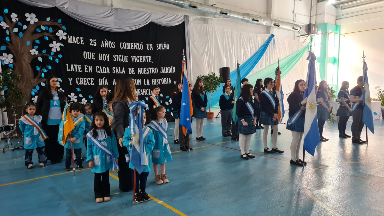 El Jardín Dominó celebró 25 años de trayectoria en la educación de Río Grande